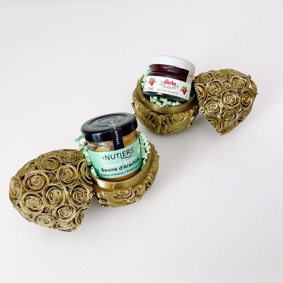 Rose-Covered Easter Eggs – Handcrafted Party Favors, Spring Decor, Wedding Gifts - Picture 8 of 9